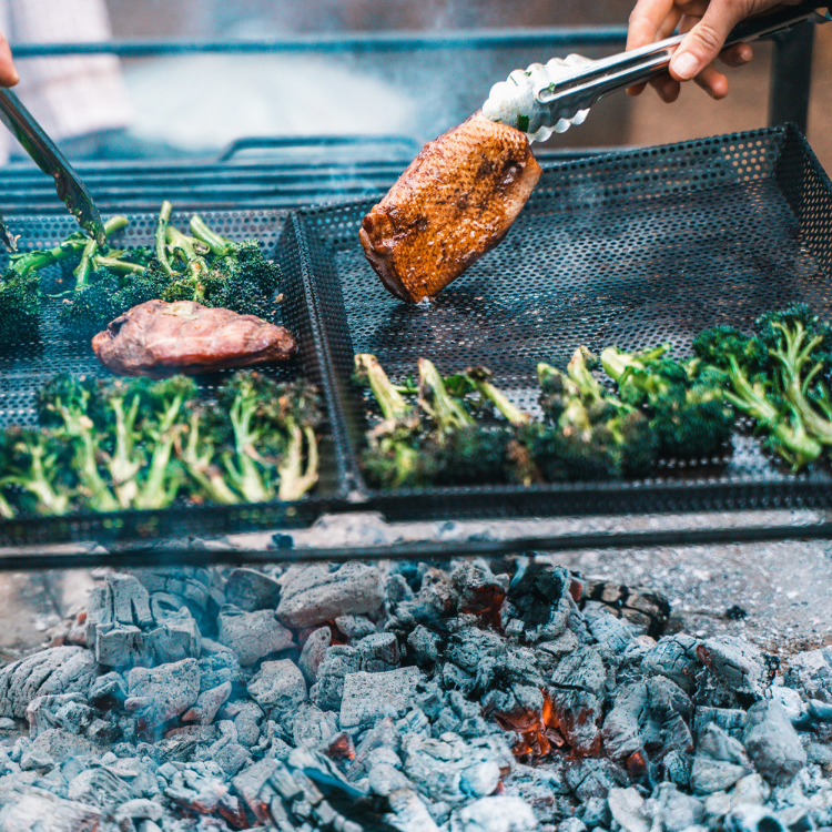 Learn to cook over fire2